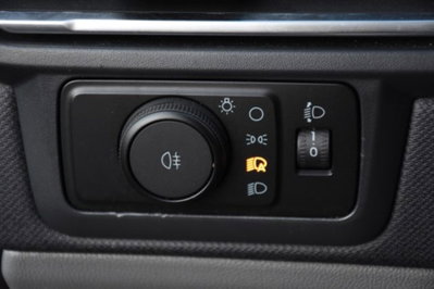 Ford Tourneo Custom 320 2.0 EcoBlue 150CV PL Titanium (20)