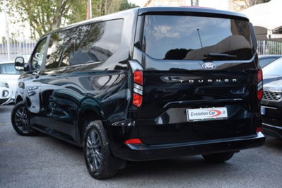 Ford Tourneo Custom 320 2.0 EcoBlue 150CV PL Titanium (4)