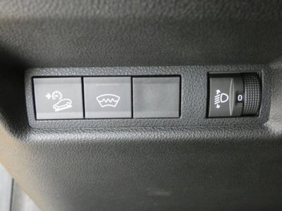 Jeep Avenger full-electric Black Edition fwd 156cv auto (17)