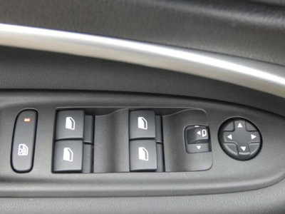 Jeep Avenger full-electric Black Edition fwd 156cv auto (18)