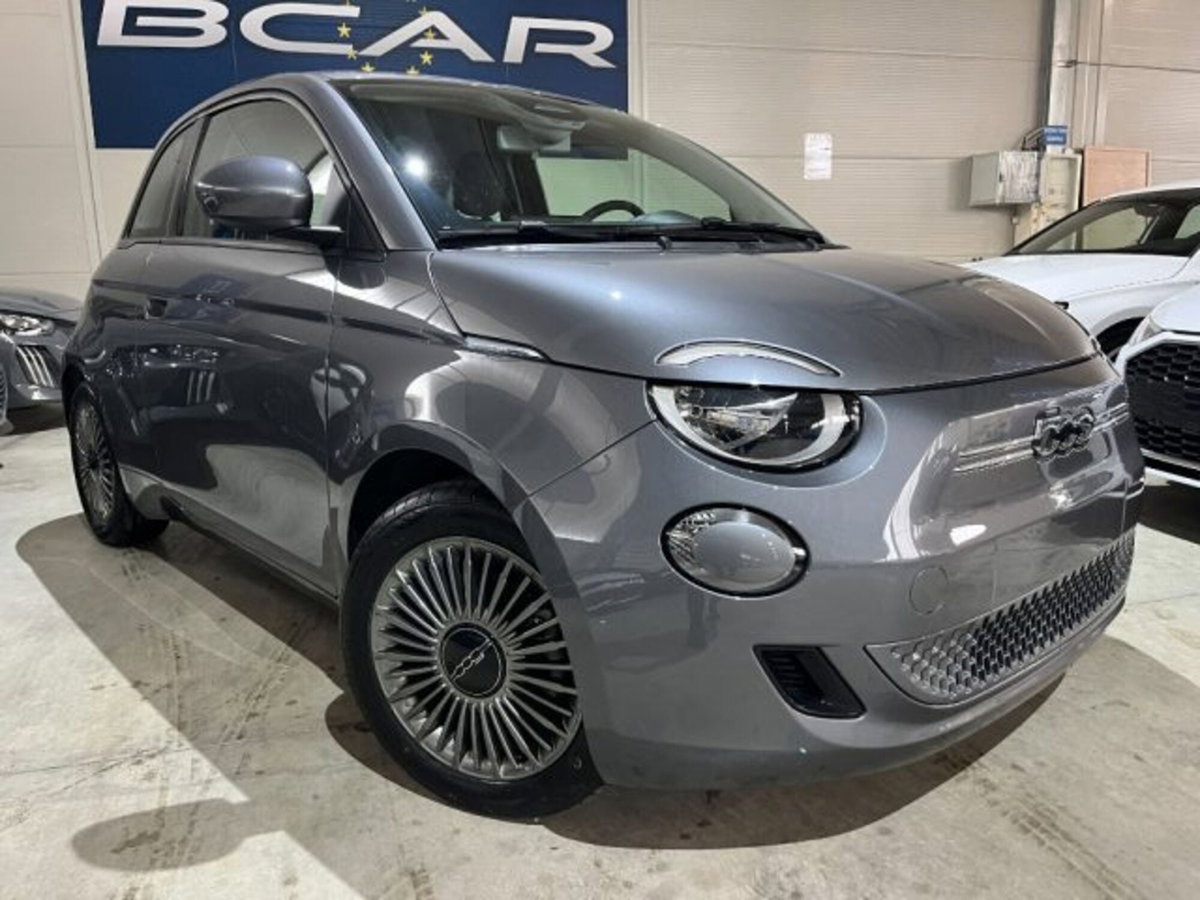 Fiat 500e Icon Berlina 42 kWh (2)