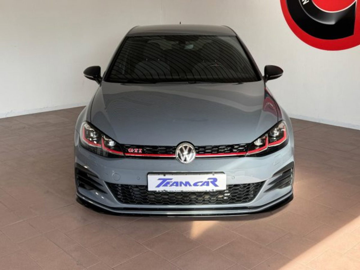 Volkswagen Golf GTI 2.0 TSI TCR DSG 5p. BlueMotion Technology (2)