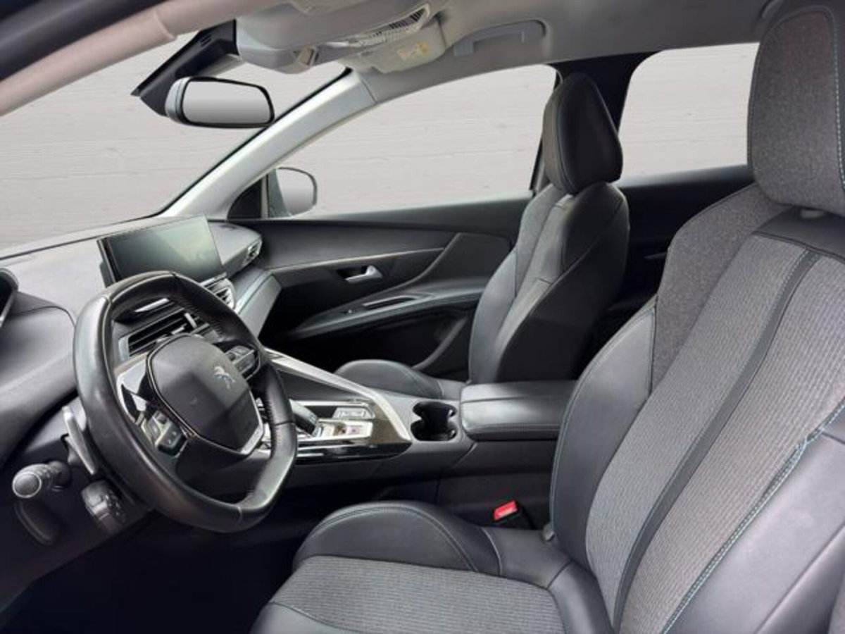 Peugeot 3008 BlueHDi 130 S&S EAT8 Allure Pack (10)