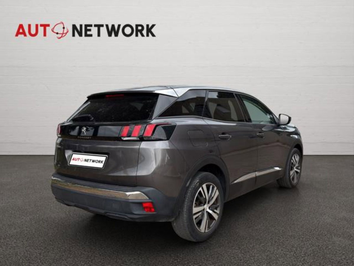 Peugeot 3008 BlueHDi 130 S&S EAT8 Allure Pack (4)