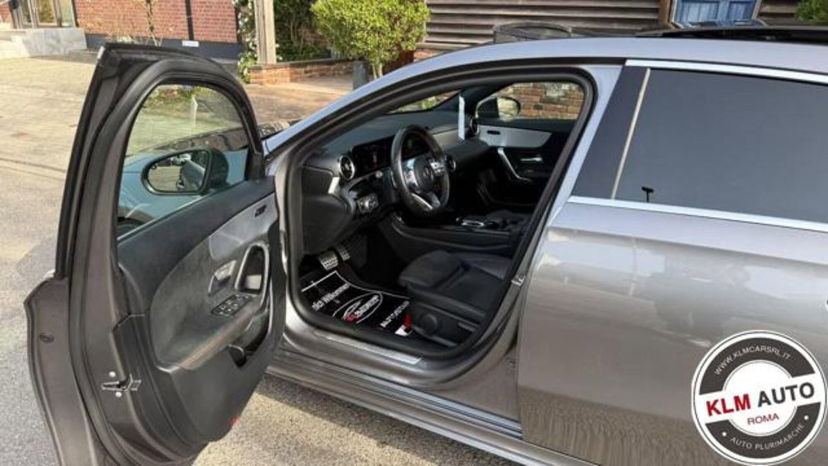 Mercedes-Benz Classe A Sedan 200 Automatic 4p. Premium (10)