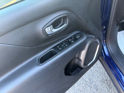 Jeep Renegade 1.6 Mjt 130 CV Limited (11)
