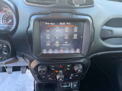 Jeep Renegade 1.6 Mjt 130 CV Limited (14)