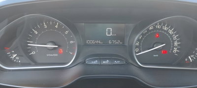 Peugeot 208 82 5p. GPL Access (17)
