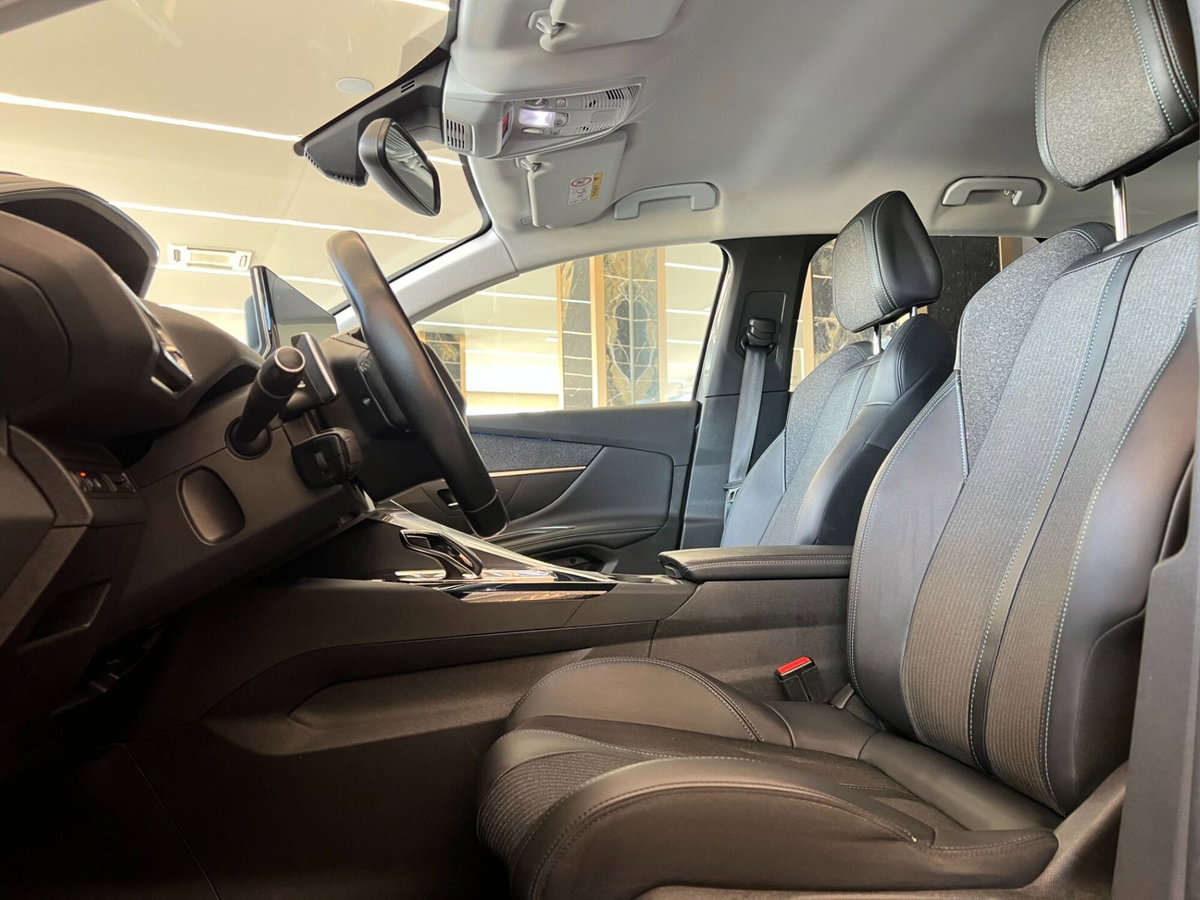 Peugeot 3008 BlueHDi 130 S&S Allure (10)