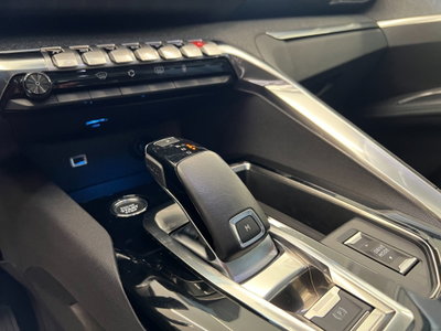Peugeot 3008 BlueHDi 130 S&S Allure (13)
