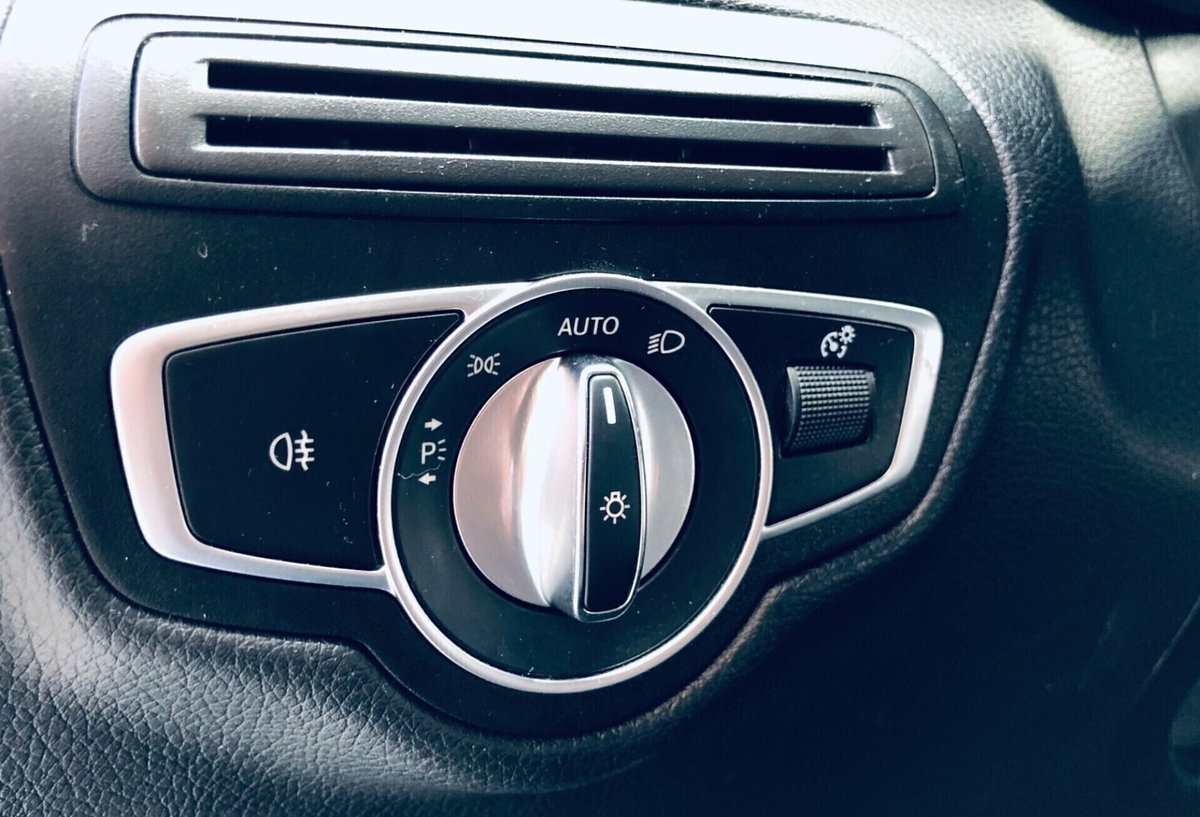 Mercedes-Benz GLC SUV 220 d 4Matic Sport (16)