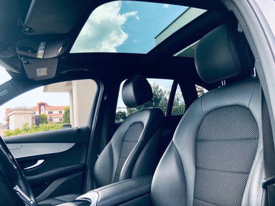 Mercedes-Benz GLC SUV 220 d 4Matic Sport (9)