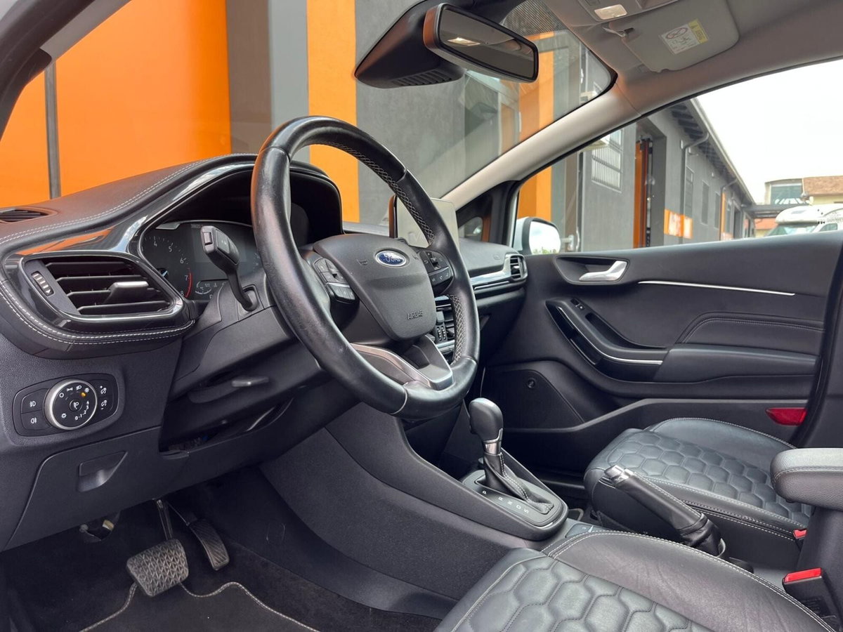 Ford Fiesta 1.0 Ecoboost 100 CV aut. 5 porte Vignale (13)