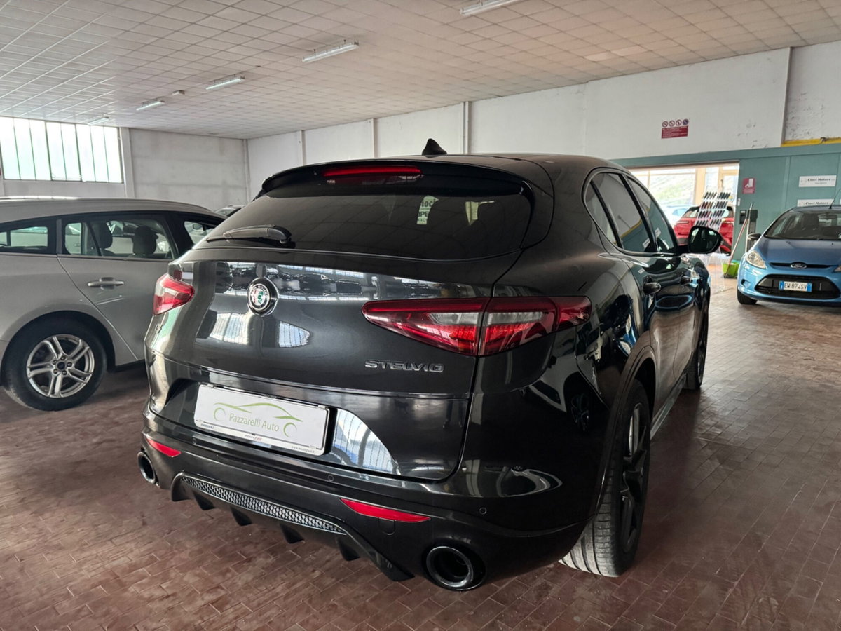 Alfa Romeo Stelvio Stelvio 2.2 Turbodiesel 210 CV AT8 Q4 Veloce Tì (4)