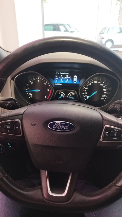 Ford Focus 1.5 TDCi 120 CV Start&Stop Powershift ST Line Business (15)