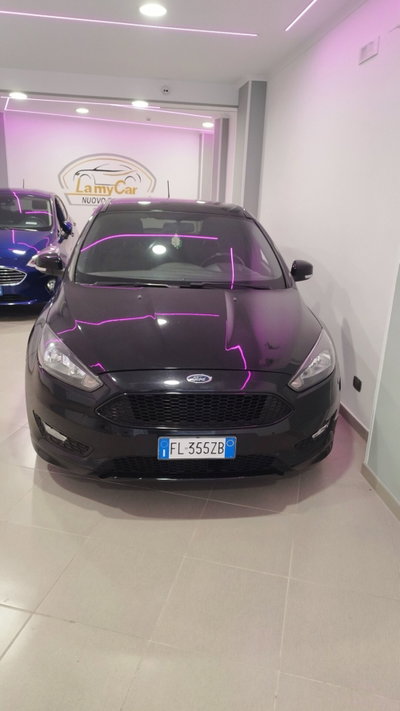 Ford Focus 1.5 TDCi 120 CV Start&Stop Powershift ST Line Business (2)