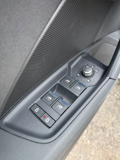 Audi A3 Sportback 35 TFSI S tronic Business Advanced (10)