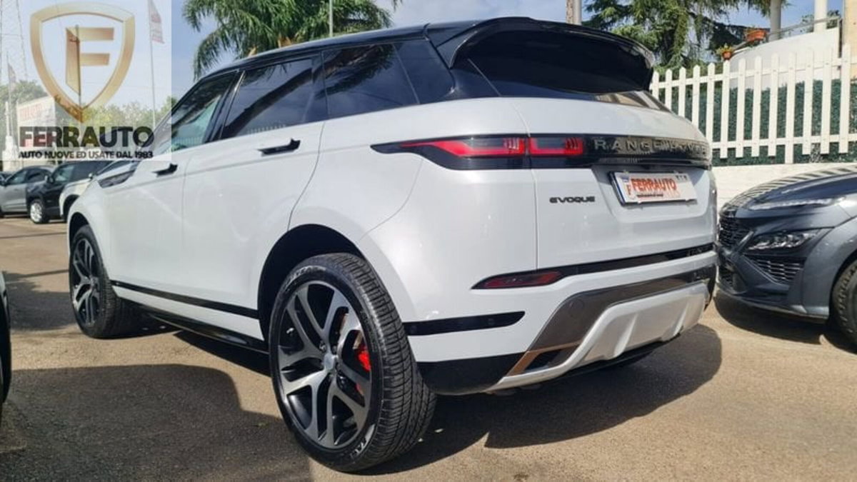 Land Rover Range Rover Evoque 2.0D I4 180 CV AWD Auto HSE (17)