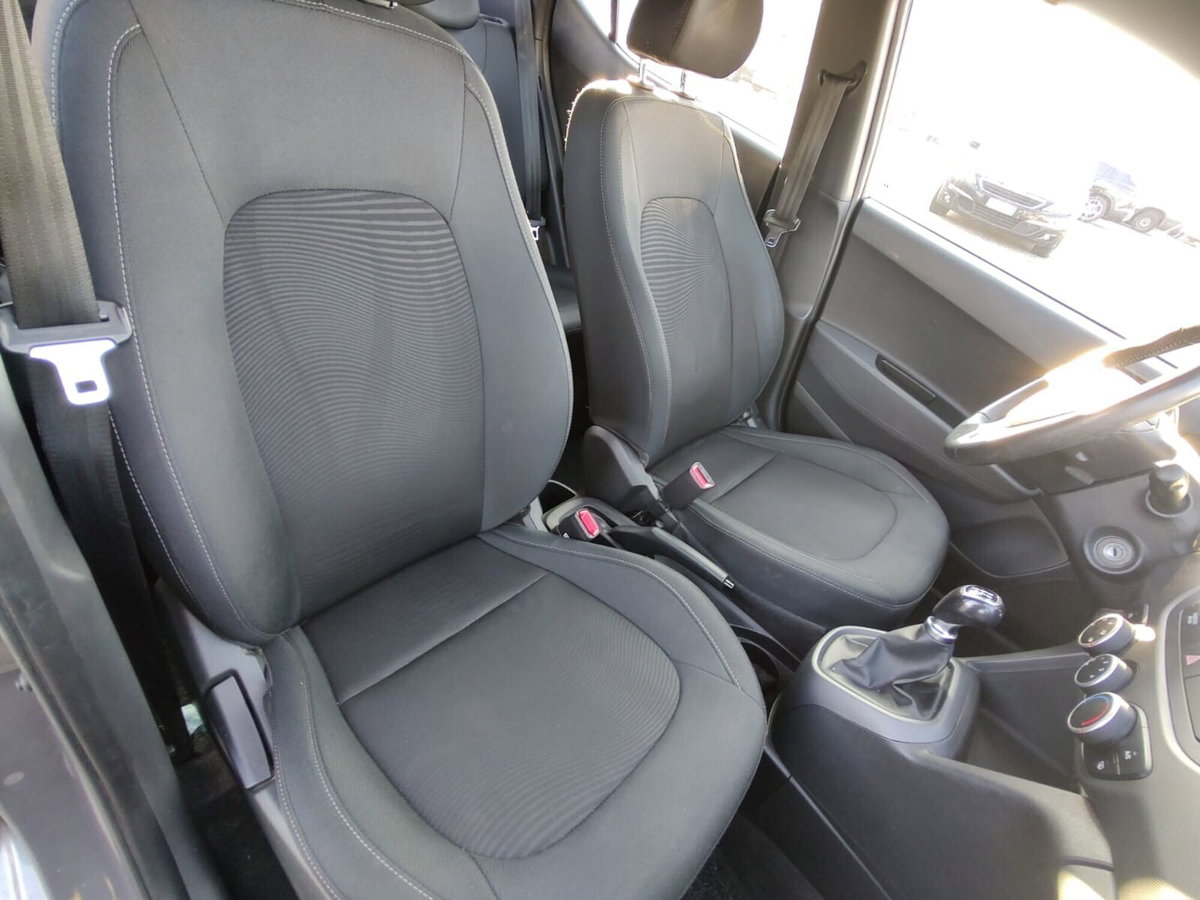 Hyundai i10 1.0 GPL Econext con Ecopack Advanced (12)