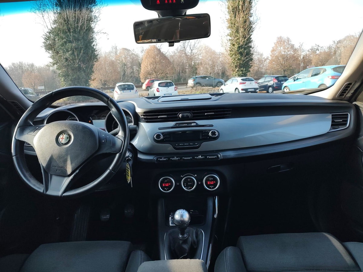 Alfa Romeo Giulietta 1.4 Turbo Progression Gpl 120cv (11)