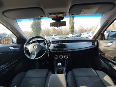 Alfa Romeo Giulietta 1.4 Turbo Distinctive Gpl 120cv E6 (14)