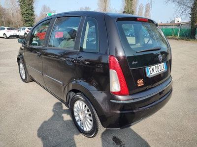 Lancia Musa 1.4 8V Ecochic (GPL) Platinum (4)
