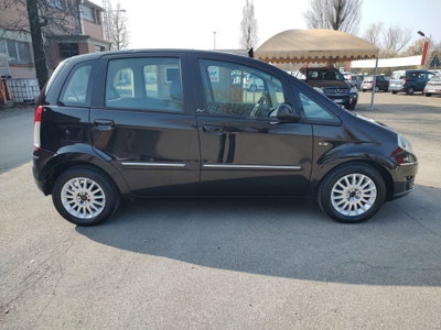 Lancia Musa 1.4 8V Ecochic (GPL) Platinum (8)