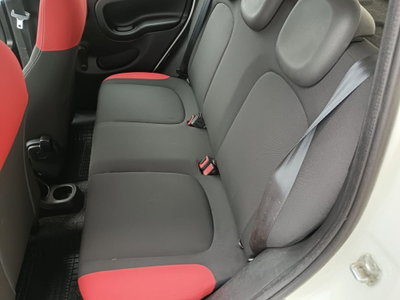 Fiat Panda 1.3 MJT 95 CV S&S 4x4 (5)