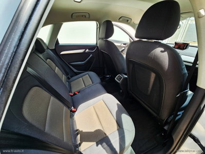 Audi Q3 2.0 TDI Business Plus (9)