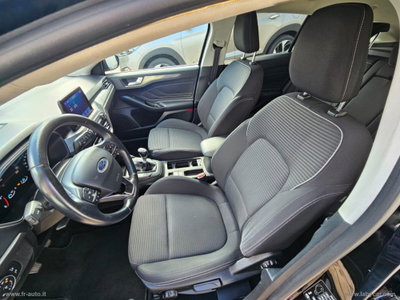 Ford Focus 1.5 EcoBlue 120 CV 5p. Titanium (9)