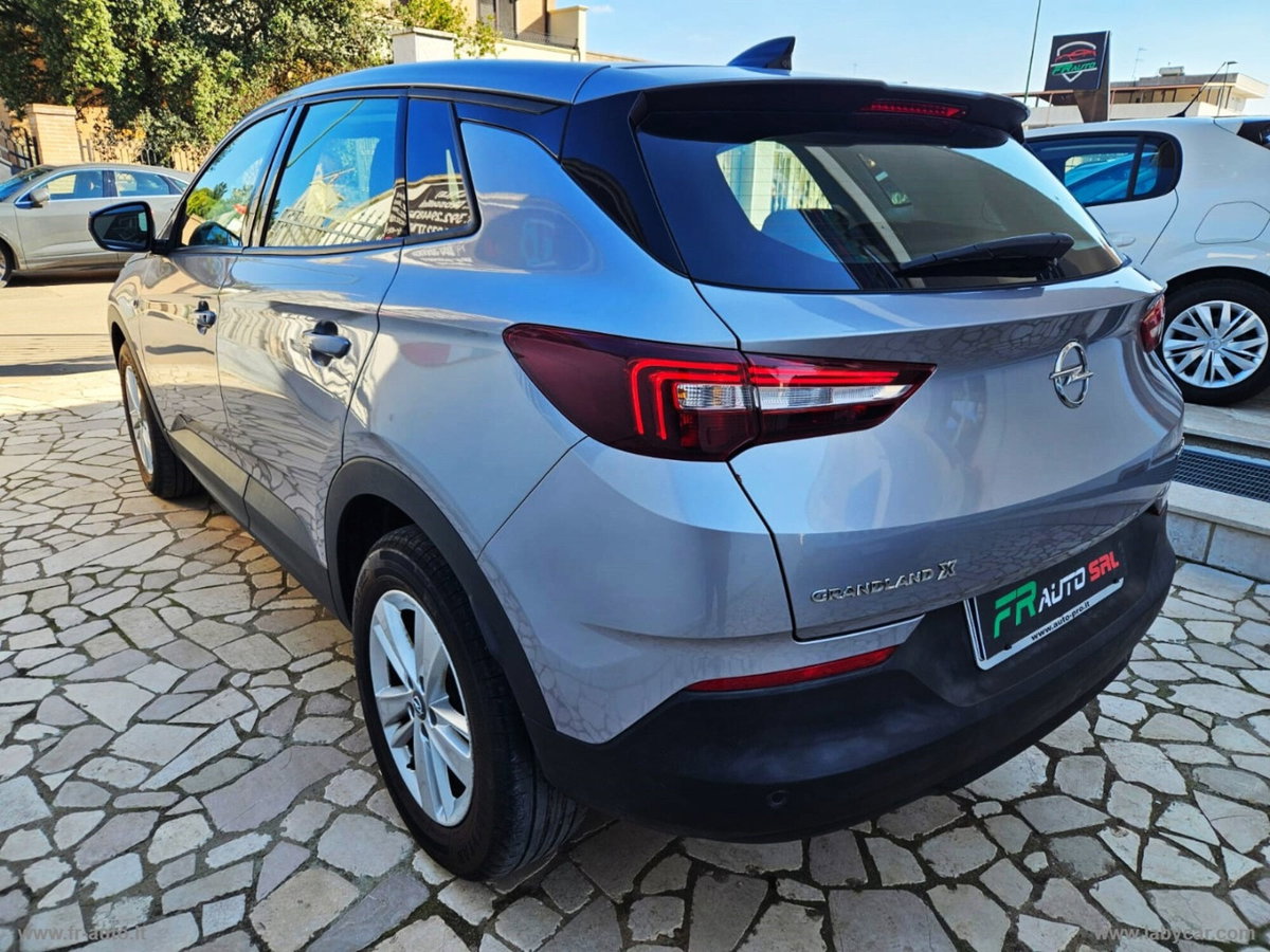 Opel Grandland 1.5 diesel Ecotec aut. (7)