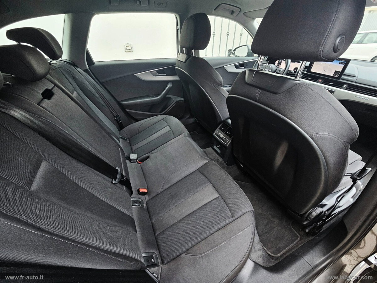 Audi A4 Allroad 40 TDI 190 CV S tronic Identity Contrast (15)