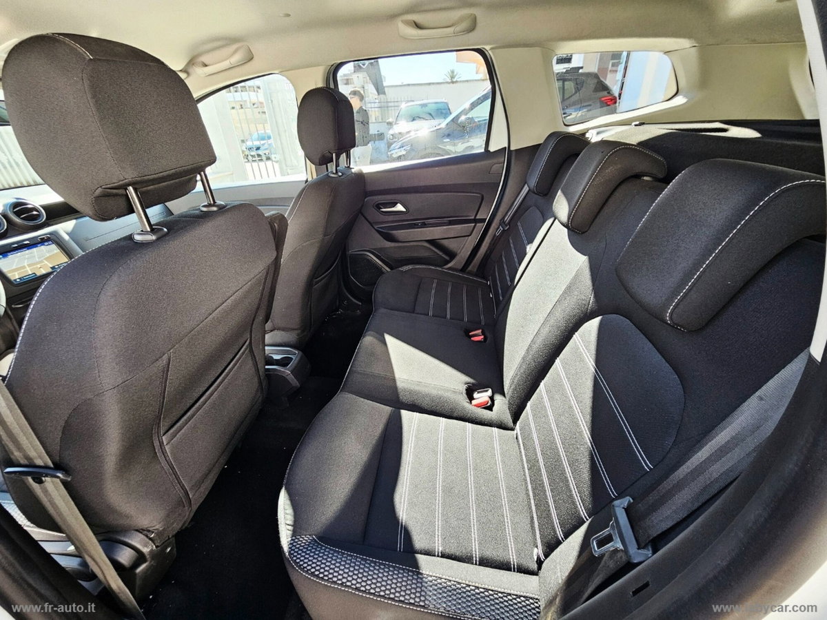 Dacia Duster 1.5 Blue dCi 8V 115 CV 4x4 Prestige (14)