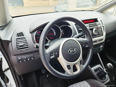 Kia Venga 1.4 EcoGPL Cool (10)