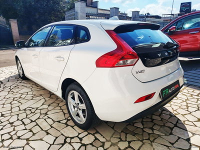 Volvo V40 D2 1.6 Powershift Summum (7)