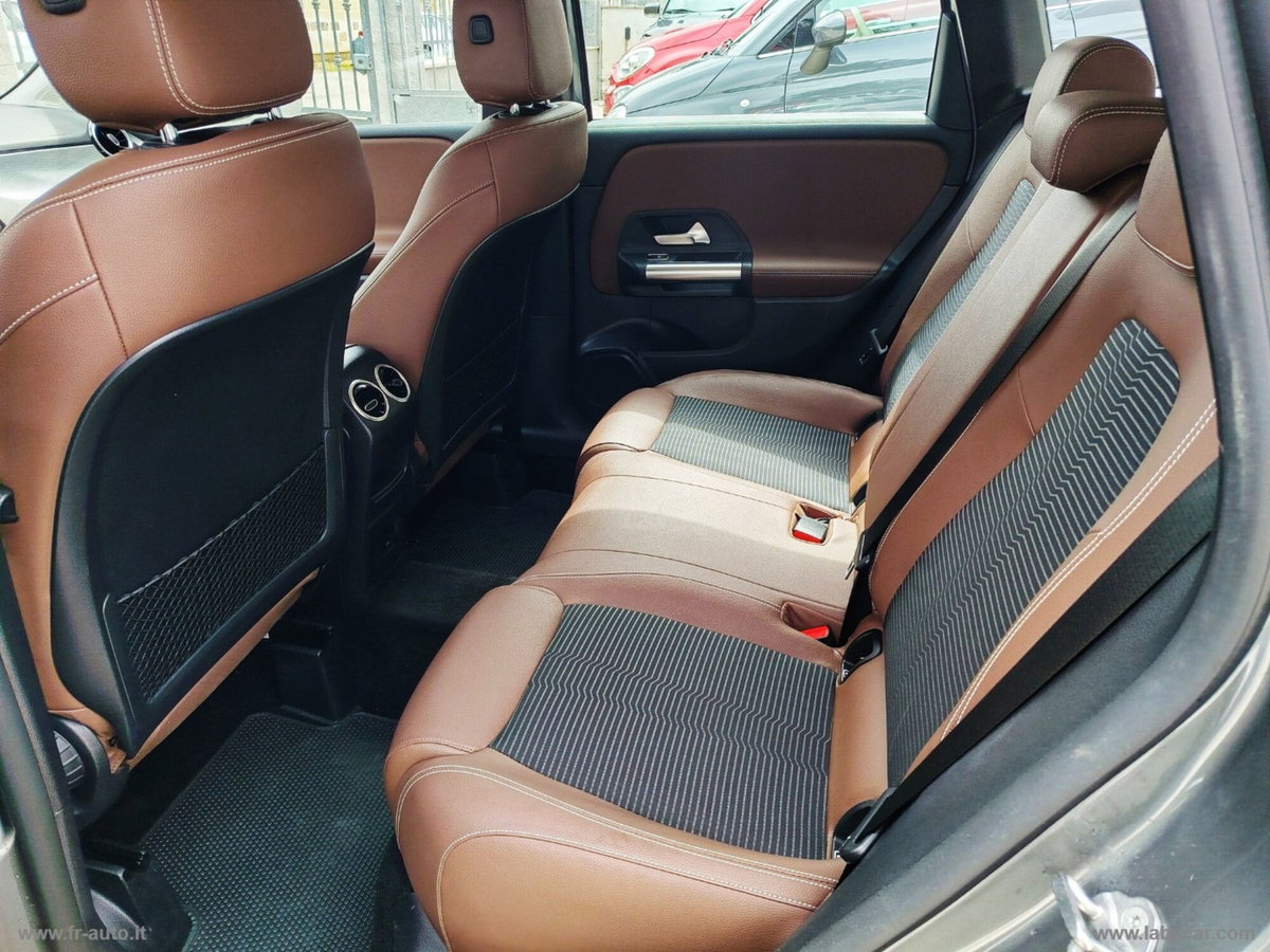 Mercedes-Benz Classe B 200 d Automatic Executive (14)