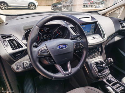 Ford C-Max 1.5 TDCi 120CV Start&Stop Titanium (5)