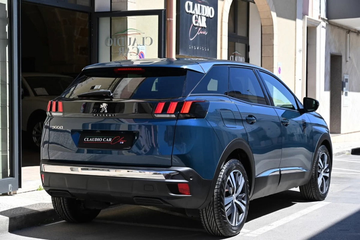 Peugeot 3008 BlueHDi 130 S&S EAT8 Allure Pack (10)