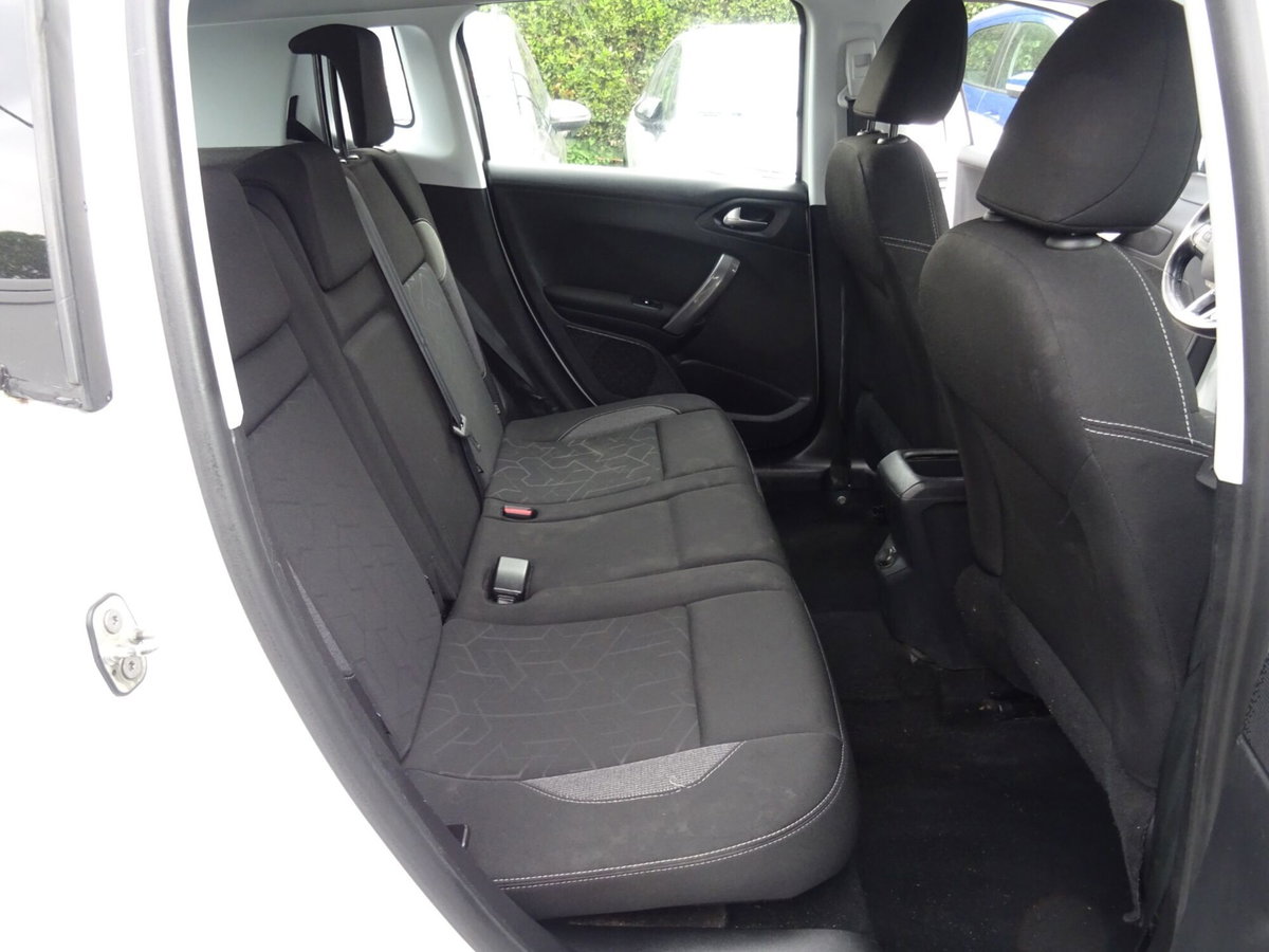 Peugeot 2008 82 Active (15)