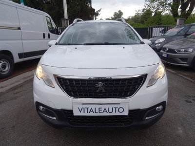 Peugeot 2008 VTi 82CV Active (2)