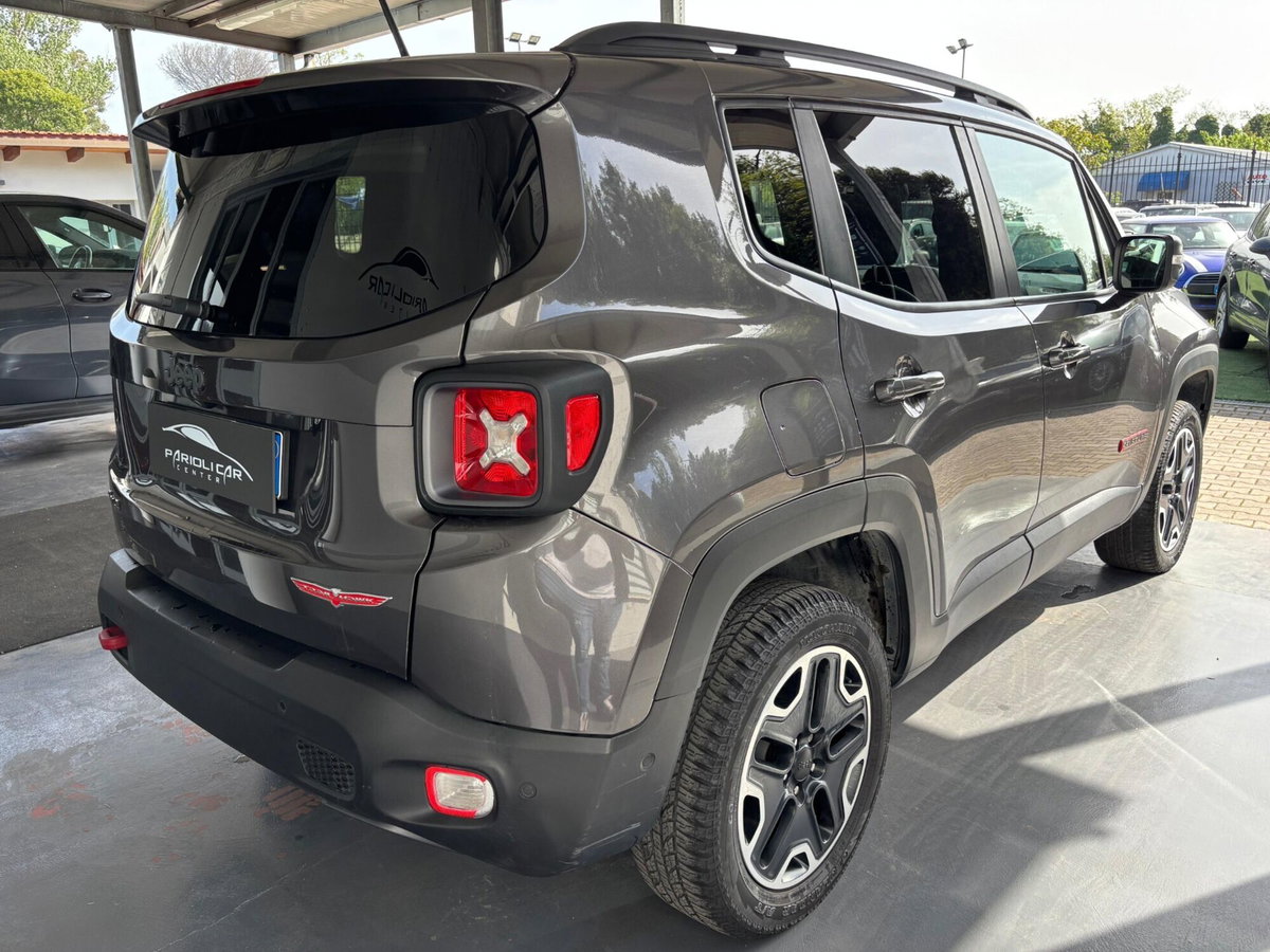 Jeep Renegade 2.0 Mjt 170CV 4WD Active Drive Low Trailhawk (7)