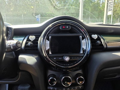 MINI Mini 1.5 One 60 Years Plus (15)