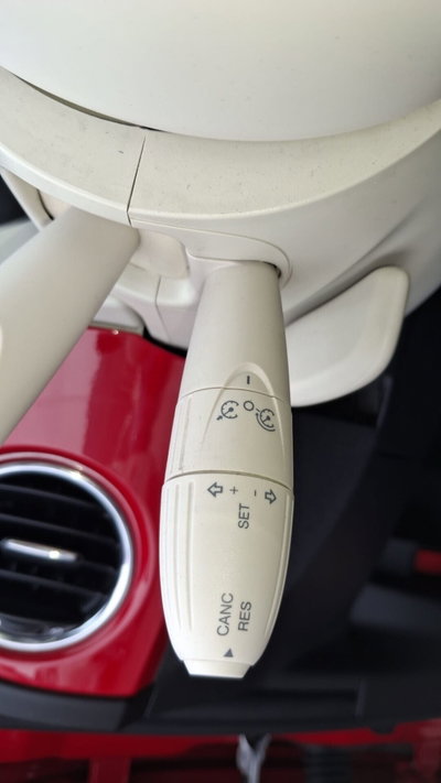 Fiat 500 1.0 Hybrid Red (14)