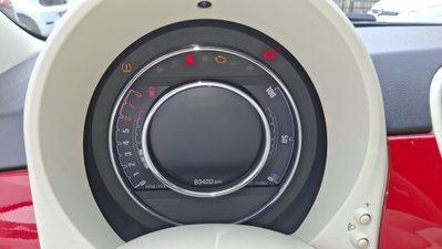 Fiat 500 1.0 Hybrid Red (10)
