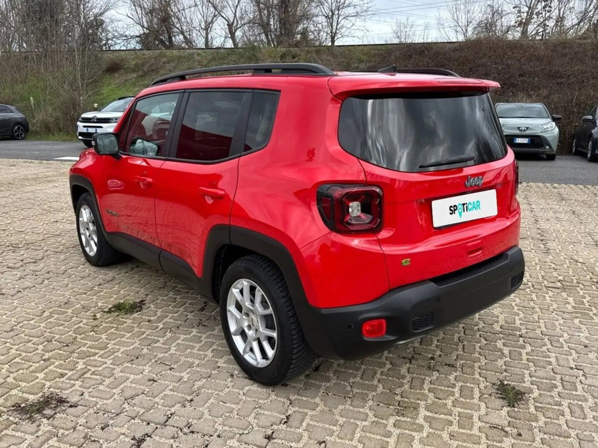 Jeep Renegade 1.5 Turbo T4 MHEV Limited (4)