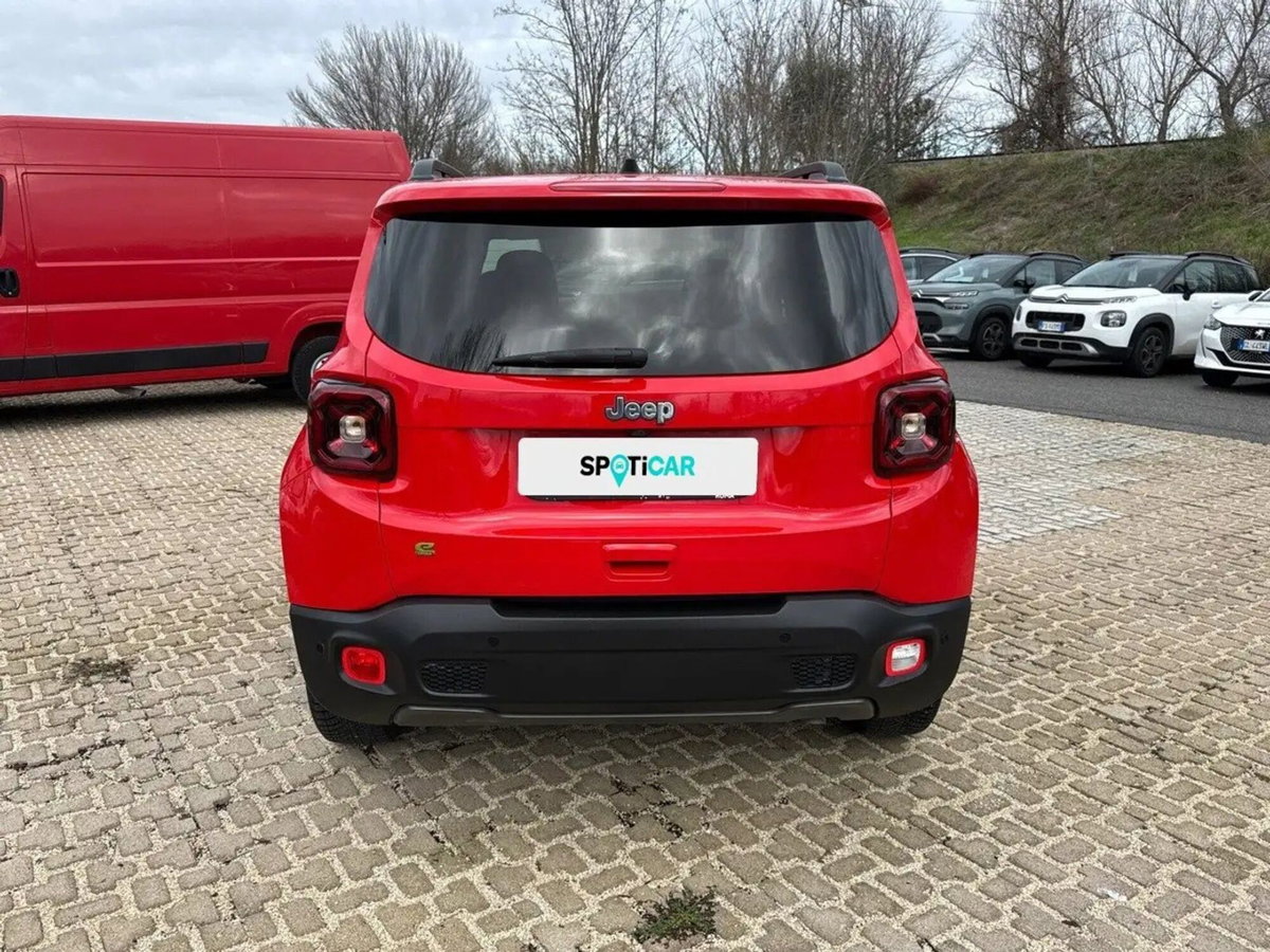 Jeep Renegade 1.5 Turbo T4 MHEV Limited (5)