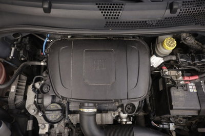 Fiat 500C Cabrio 1.0 Hybrid Red (17)