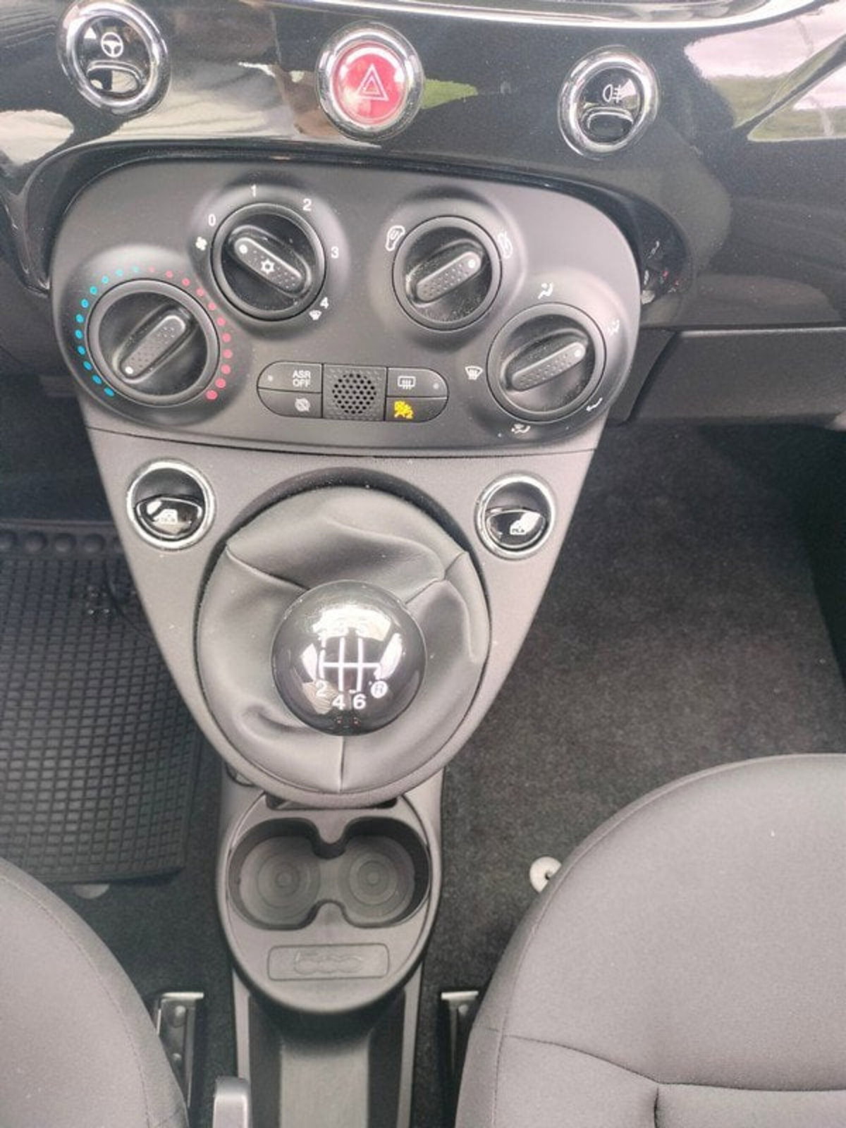 Fiat 500C Cabrio 1.0 Hybrid Club (16)