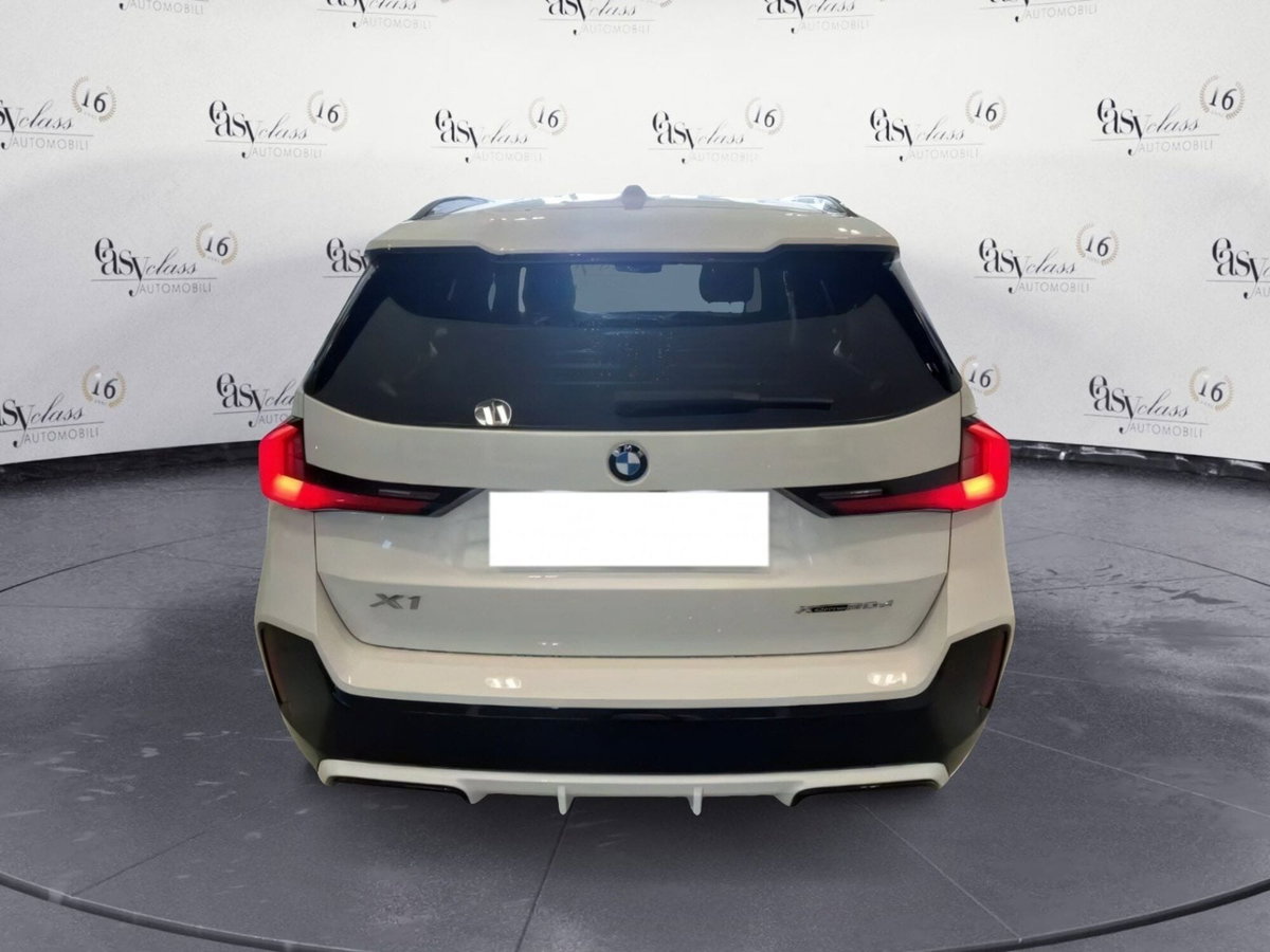BMW X1 xDrive 20d Msport (3)