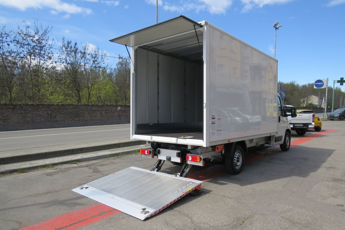 Fiat Ducato Furgone 35 2.2 Mjt 180CV AT9 PLMX-TM Maxi (5)